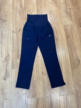 Figs Maternity Straight Leg Scrub Pants